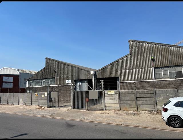 1,400M² WAREHOUSE FOR SALE IN BLACKHEATH INDUSTRIAL